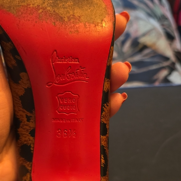 Christian Louboutin Brown and Black Heels - Picture 4 of 4